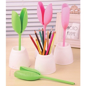 鬱金香筆筒